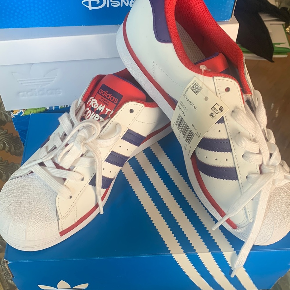 Adidas superstar “from the courts” sneakers